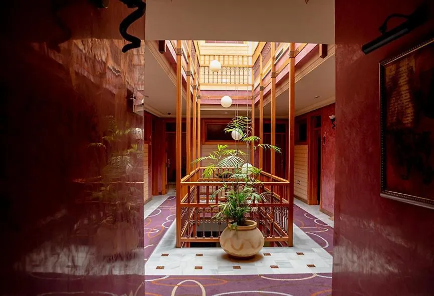 Hotel Don Miguel Plaza ベルハ